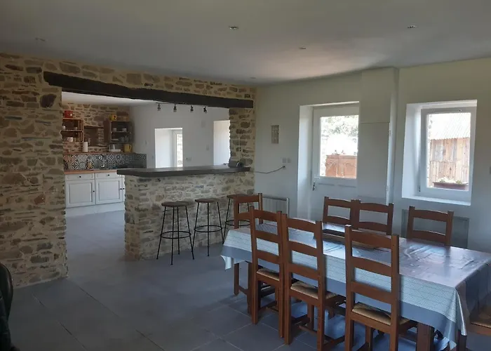 بيت للعطل « Chez Albertine Et Therese » Ruffigné